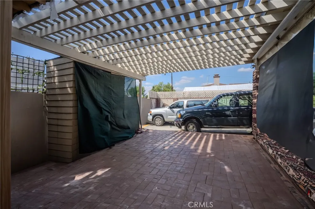 11329 Alburtis Avenue, Norwalk, California 90650 home-pic-19