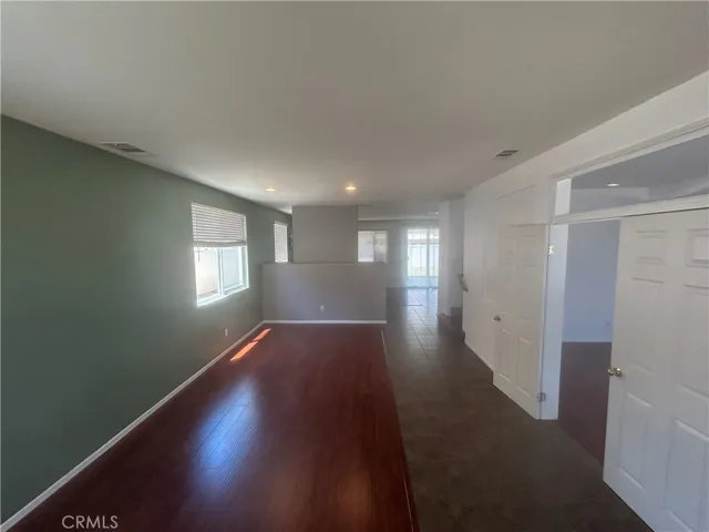 2337 W Avenue P12, Palmdale, California 93551