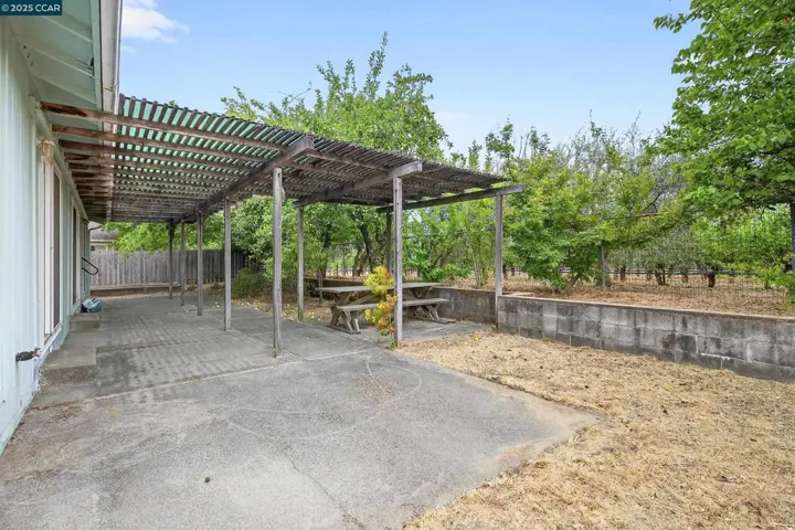 969 Valley View St, St Helena, California 94574