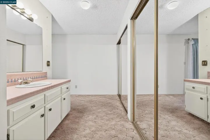 969 Valley View St, St Helena, California 94574