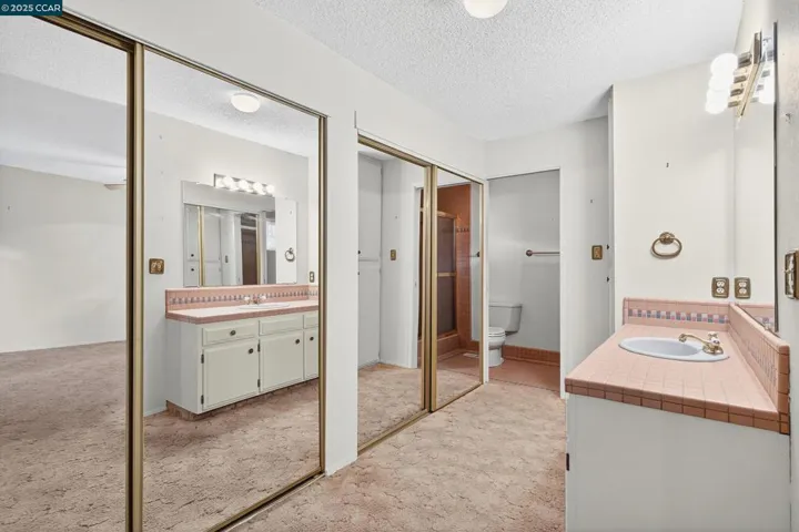 969 Valley View St, St Helena, California 94574
