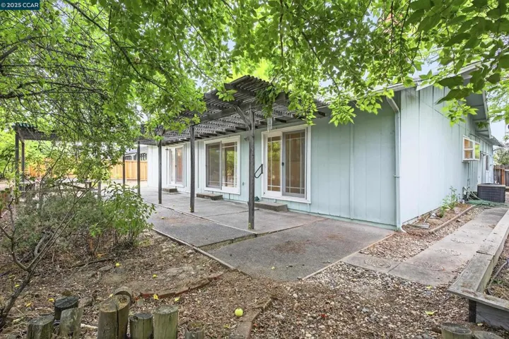 969 Valley View St, St Helena, California 94574