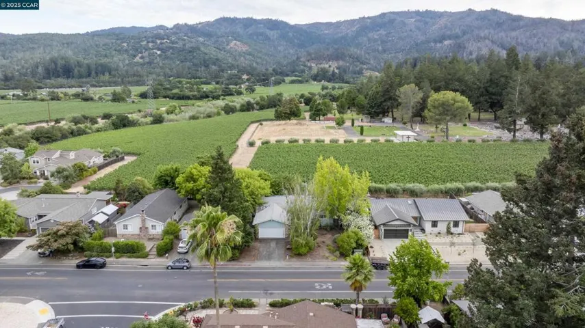 969 Valley View St, St Helena, California 94574