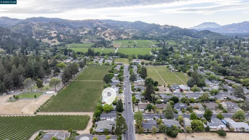 969 Valley View St, St Helena, California 94574