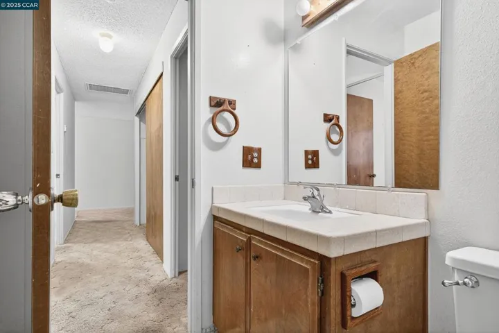 969 Valley View St, St Helena, California 94574