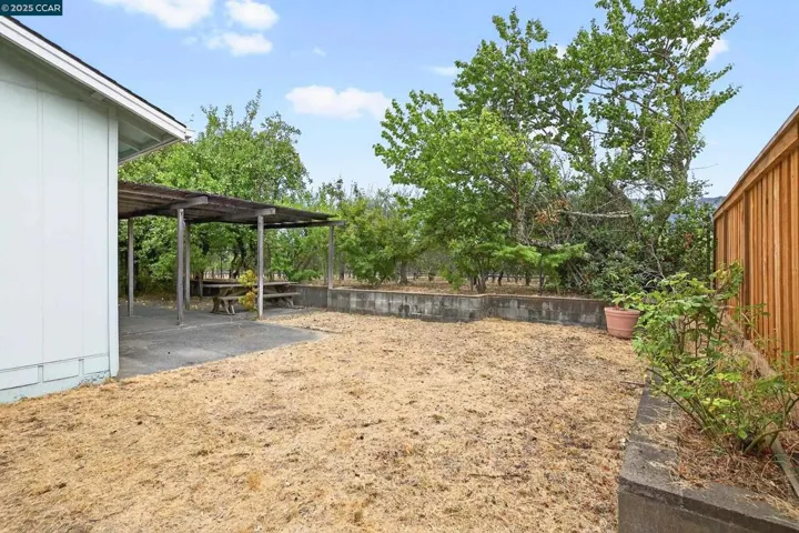 969 Valley View St, St Helena, California 94574
