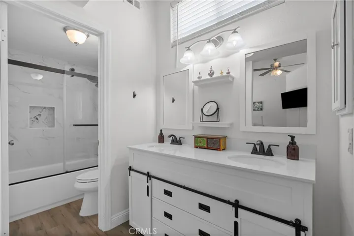 Upgraded Primary Bathroom