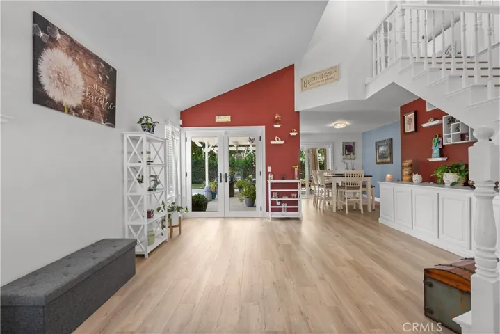 This is the non staged photo of the living room
