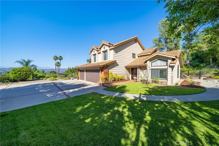 side view from the front yard