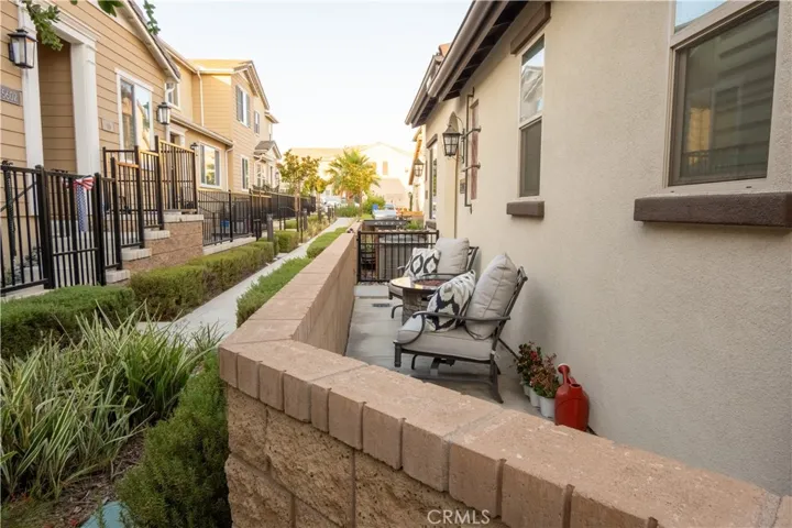 5602 Kate Way 5, Fontana, California 92336