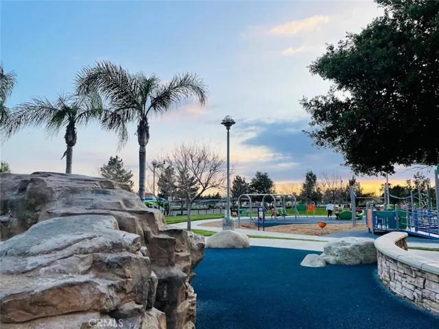 5602 Kate Way 5, Fontana, California 92336