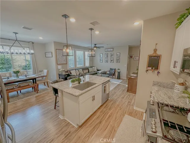 5602 Kate Way 5, Fontana, California 92336