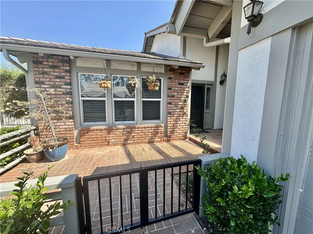 12422 Tudor Way, Tustin, California 92780, 3 Bedrooms Bedrooms, ,2 BathroomsBathrooms,Residential Lease,For Rent,Tudor,PW25154723