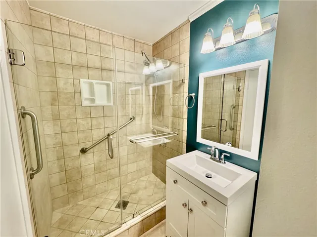 12422 Tudor Way, Tustin, California 92780