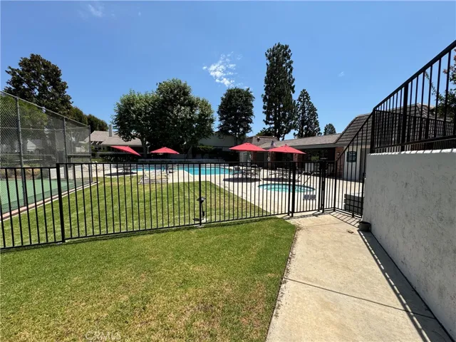 12422 Tudor Way, Tustin, California 92780