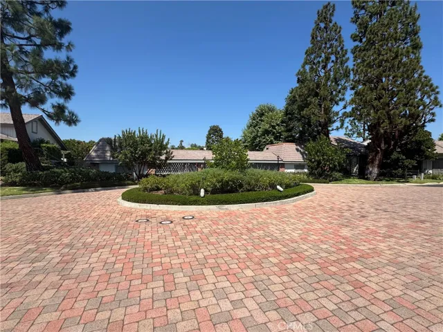 12422 Tudor Way, Tustin, California 92780