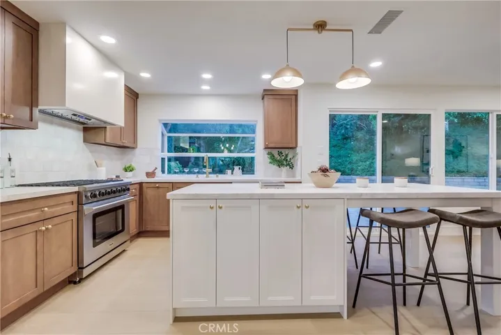 16211 Elza Drive, Hacienda Heights, California 91745