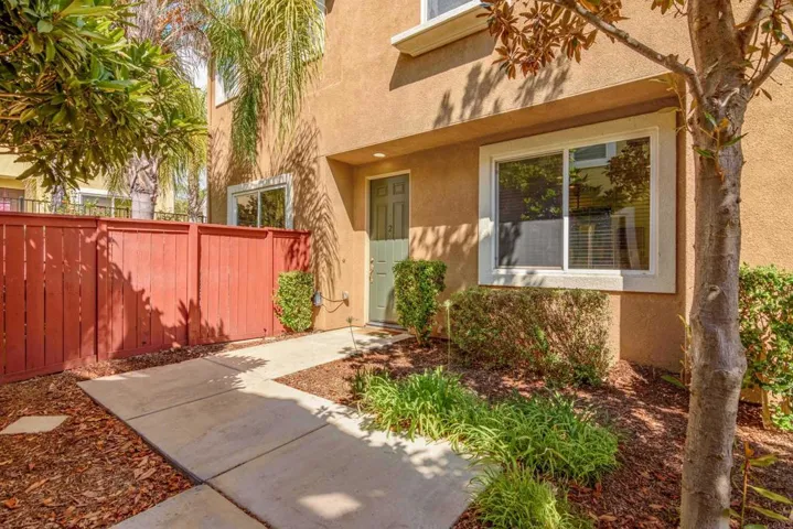 27494 Hazelhurst Street 2, Murrieta, California 92562