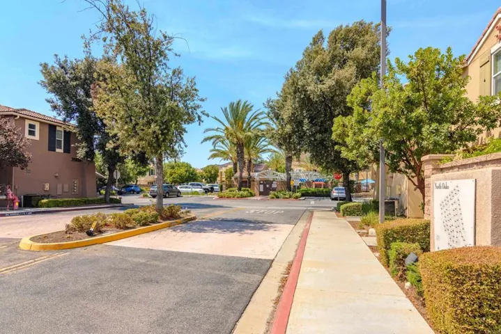 27494 Hazelhurst Street 2, Murrieta, California 92562