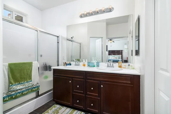 27494 Hazelhurst Street 2, Murrieta, California 92562