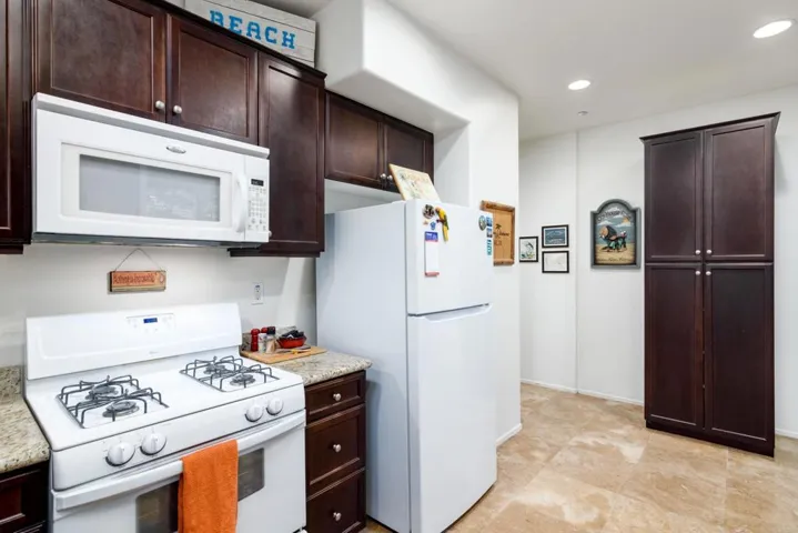 27494 Hazelhurst Street 2, Murrieta, California 92562
