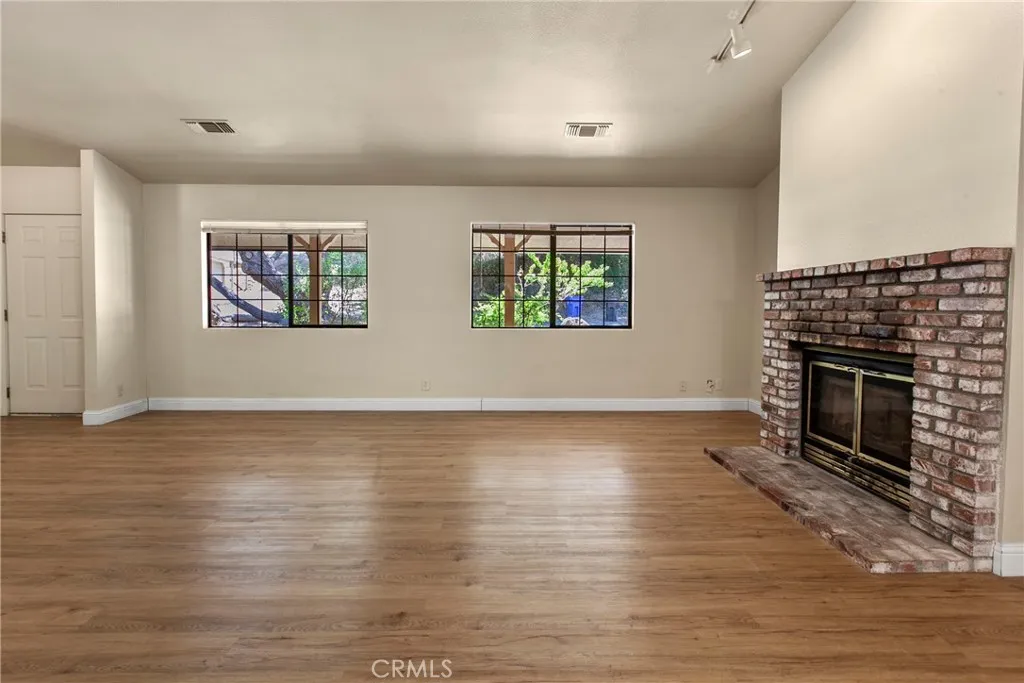 9031 Tassajara Creek Road, Santa Margarita, California 93453 home-pic-7