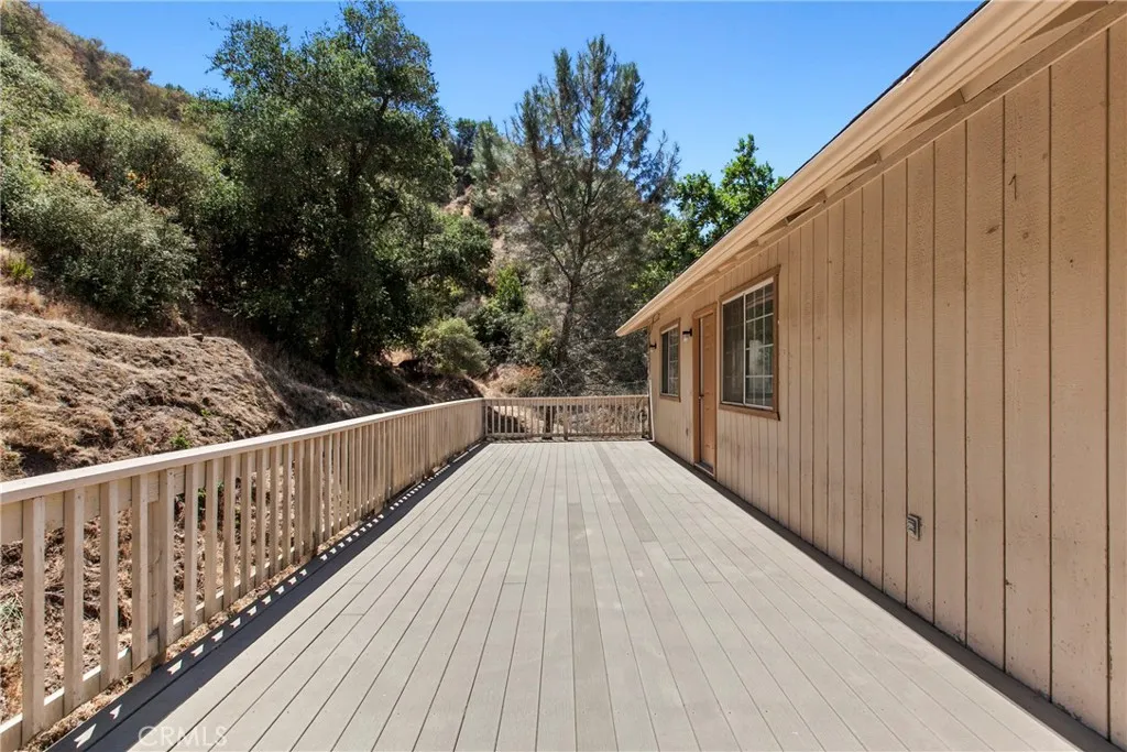 9031 Tassajara Creek Road, Santa Margarita, California 93453 home-pic-37