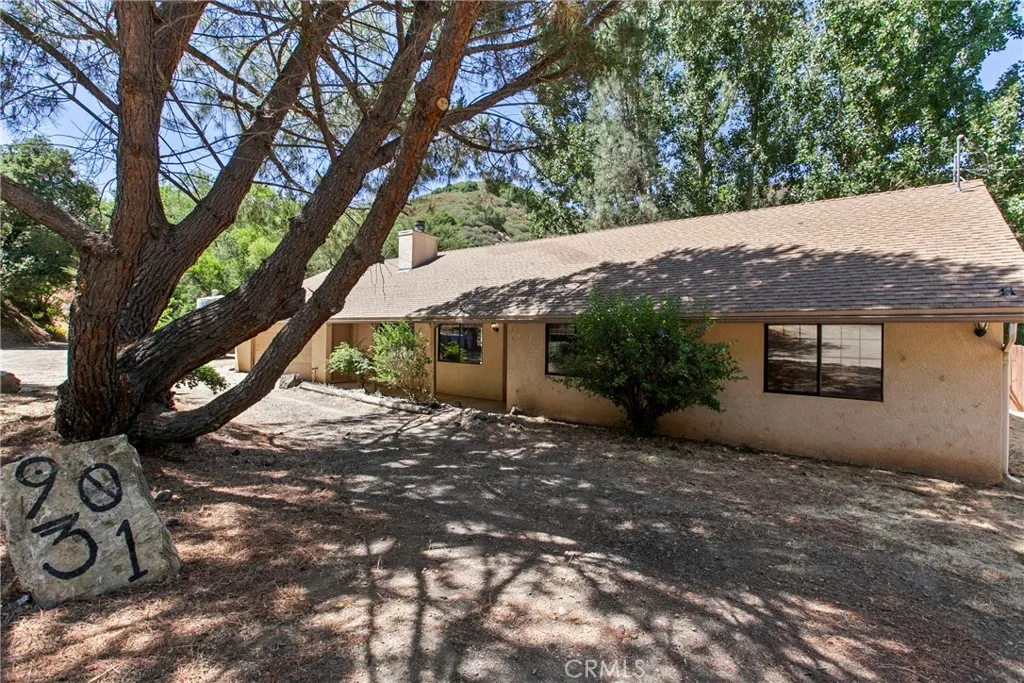 9031 Tassajara Creek Road, Santa Margarita, California 93453 home-pic-40