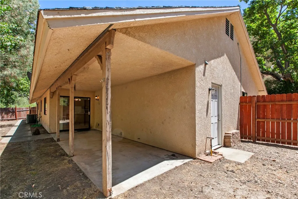 9031 Tassajara Creek Road, Santa Margarita, California 93453 home-pic-21