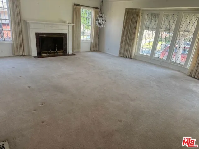 5168 Southridge Avenue, Los Angeles, California 90043