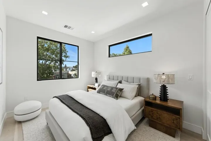 125 15th Avenue, San Mateo, California 94402