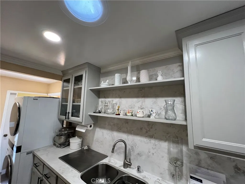 6952 Coolidge Avenue, Riverside, California 92506 home-pic-9