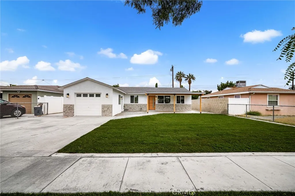2124 W Flower Avenue, Fullerton, California 92833, 4 Bedrooms Bedrooms, ,2 BathroomsBathrooms,Residential,For Sale,Flower,IG25166443