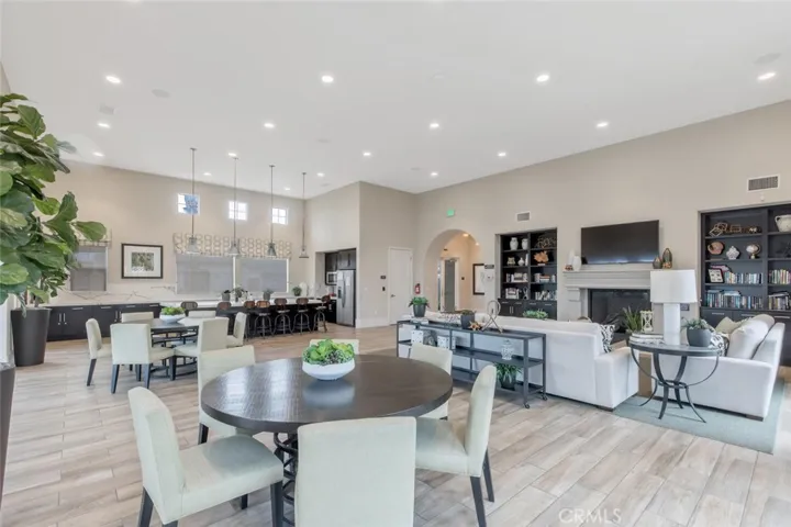 20533 Martingale Place, Saugus, California 91350