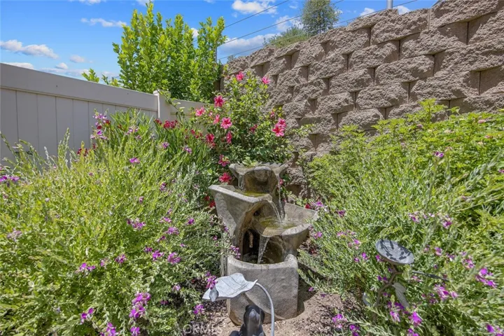 20533 Martingale Place, Saugus, California 91350