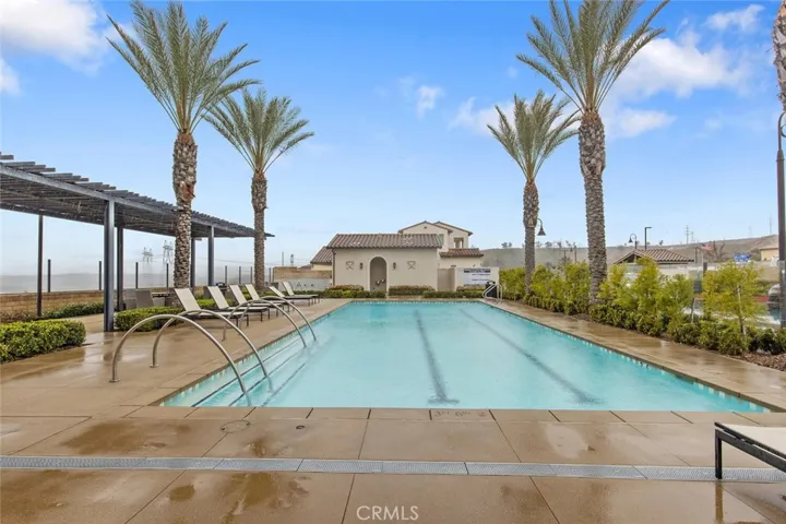 20533 Martingale Place, Saugus, California 91350