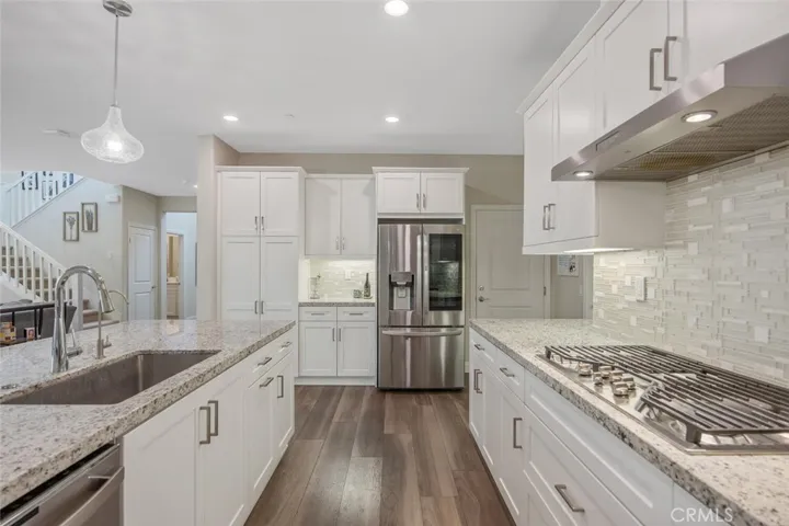 20533 Martingale Place, Saugus, California 91350