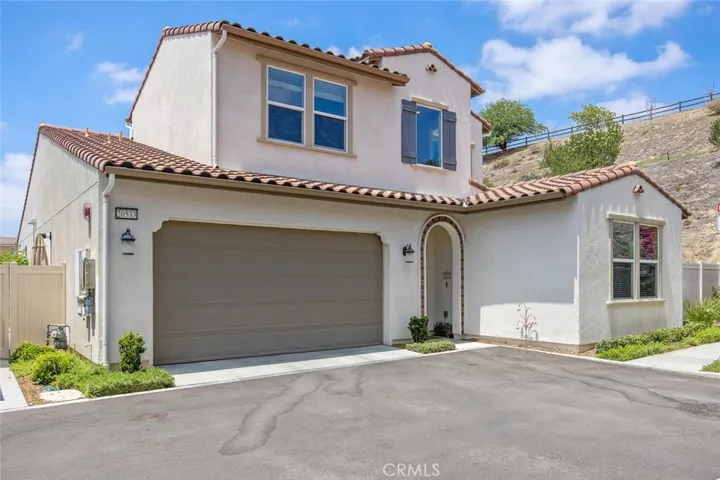 20533 Martingale Place, Saugus, California 91350