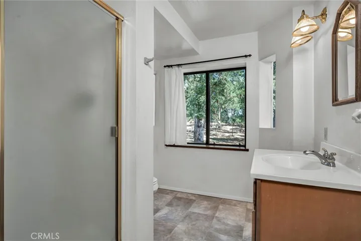 2110 Diane Way, Lakeport, California 95453