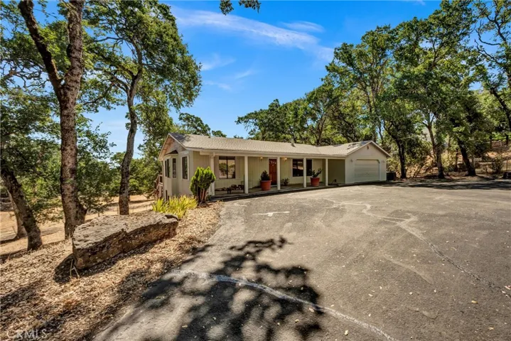 2110 Diane Way, Lakeport, California 95453