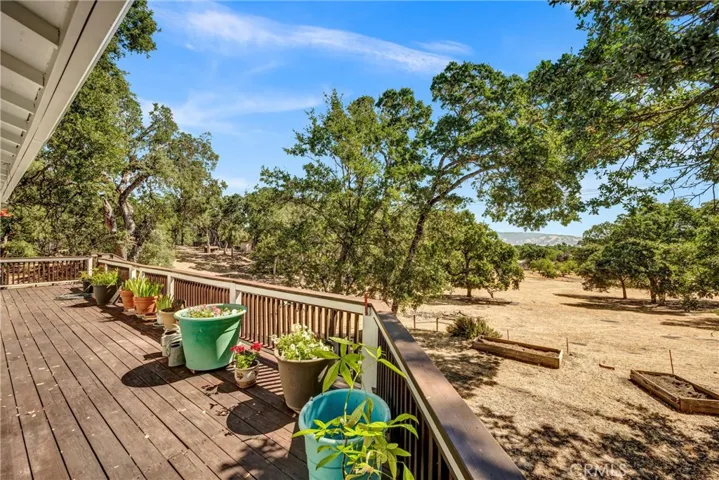 2110 Diane Way, Lakeport, California 95453