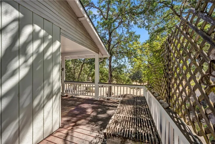 2110 Diane Way, Lakeport, California 95453