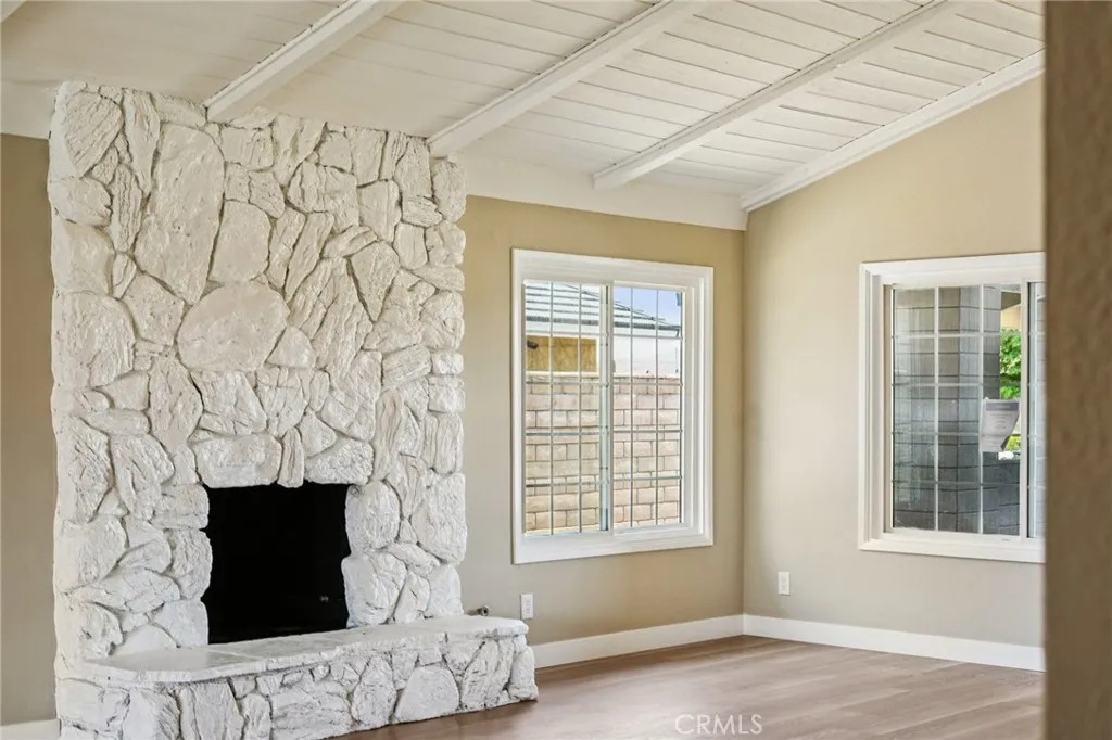14540 Lighthouse Lane, Helendale, California 92342 home-pic-6