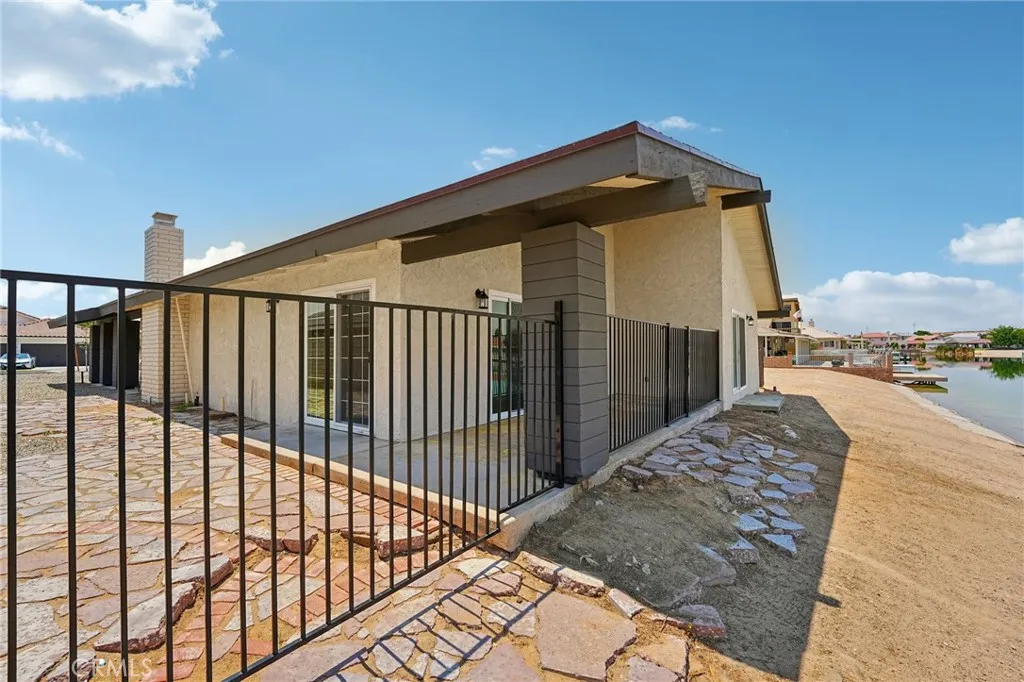 14540 Lighthouse Lane, Helendale, California 92342 home-pic-29
