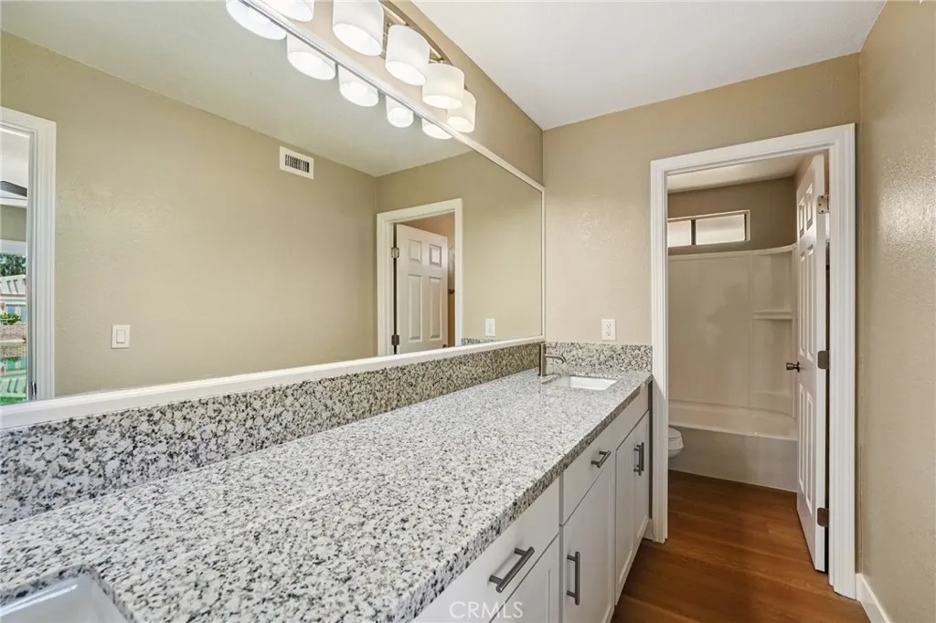 14540 Lighthouse Lane, Helendale, California 92342 home-pic-17