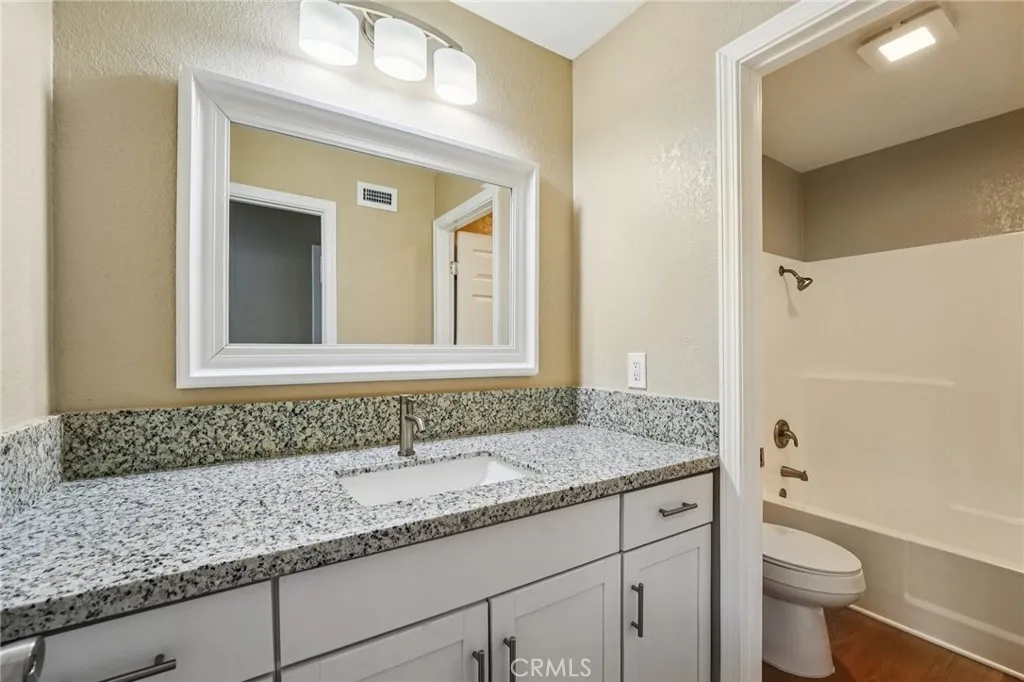 14540 Lighthouse Lane, Helendale, California 92342 home-pic-18
