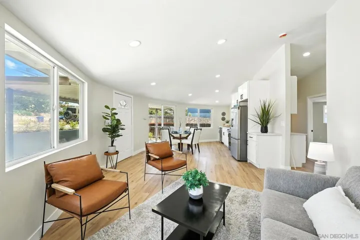 719 La Presa Ave, Spring Valley, California 91977