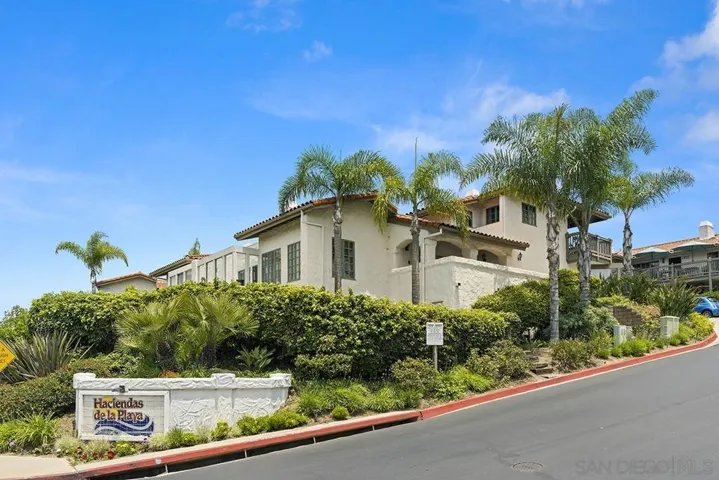 378 Playa Blanca, Encinitas, California 92024