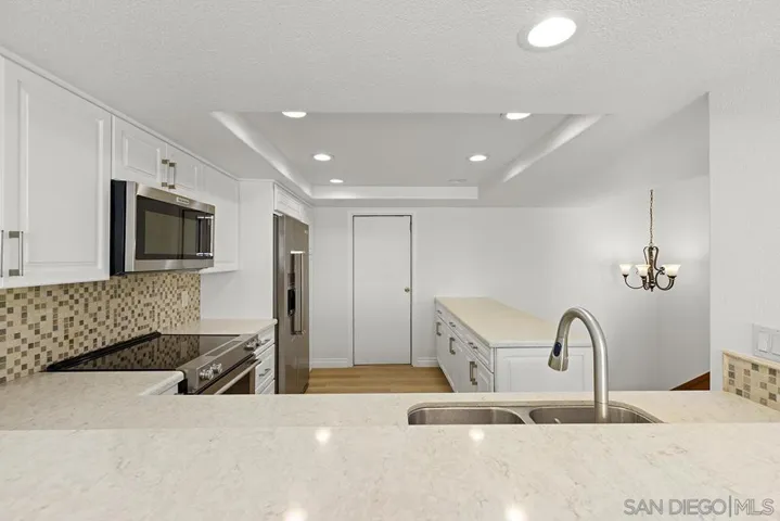 378 Playa Blanca, Encinitas, California 92024