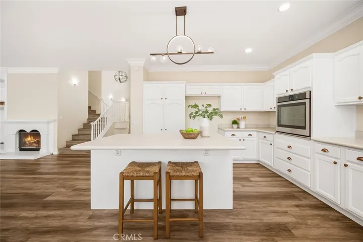 kitchen
virtually staged